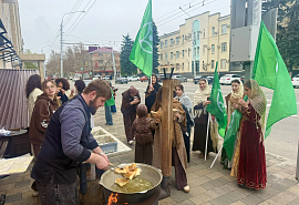 В Карачаево-Черкесии отметили День возрождения карачаевского народа 