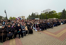 В Карачаево-Черкесии отметили День возрождения карачаевского народа 