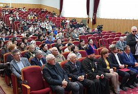 «Хасаука-2024». Депутаты НС КЧР приняли участие в памятных мероприятиях к 196-летию вхождения Карачая в состав России