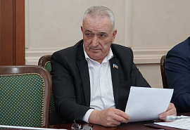 Законопроект о дополнительных мерах соцподдержки многодетных семей рассмотрен в Комитете по здравоохранению, социальной политике и спорту