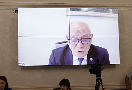 Парламент КЧР и Экспертный совет Комитета Госдумы РФ по охране здоровья по редким (орфанным) заболеваниям провели совместное совещание по вопросам развития системы медицинской помощи пациентам этой категории