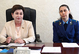 На заседании Комитета по науке и образованию рассмотрели законопроект, позволяющий девятиклассникам бесплатно пройти обучение по профессиям рабочих или должностям служащих